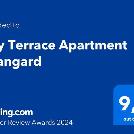 City Terrace Apartment Avangard - Large Private Roof Terrace 탈린 외부 사진